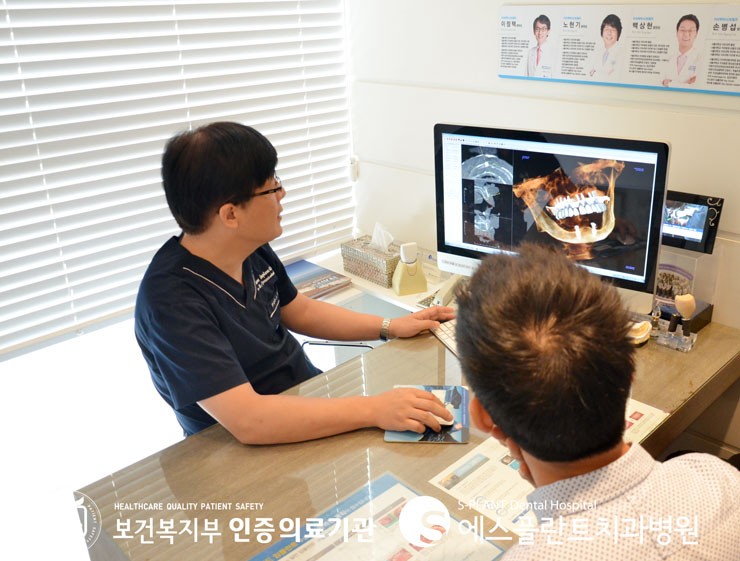 [에스플란트치과병원] 3차원 스캐너 전문 기업 메디트(MEDIT) 대표님 께서 에스플란트치과병원을 방문하셨습니다. 관련 이미지 1