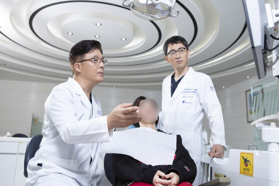 에스플란트 치과병원의 안전하고 빠른 전체 임플란트 관련 이미지 7