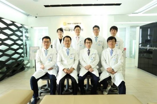 당일임플란트_최첨단 장비를 통해 만족스러울만한 결과물을 만들어 드 립니다 관련 이미지 6