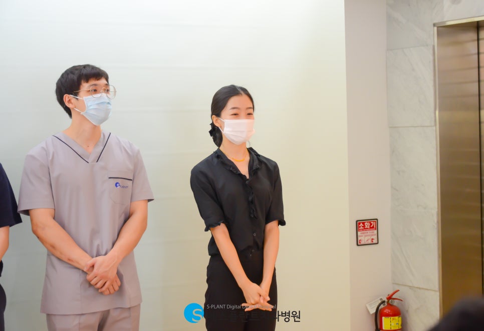 에스플란트치과병원 8월 월례조회 관련 이미지 9