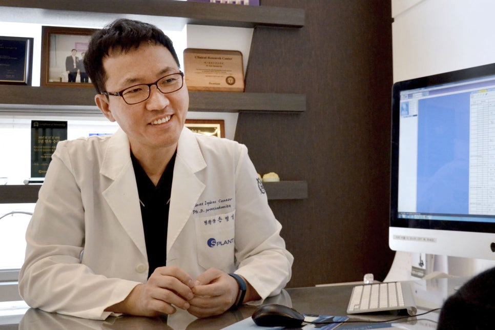 임플란트 완성도에 영향을 끼치는 요소는? [에스플란트 치과병원] 관련 이미지 1