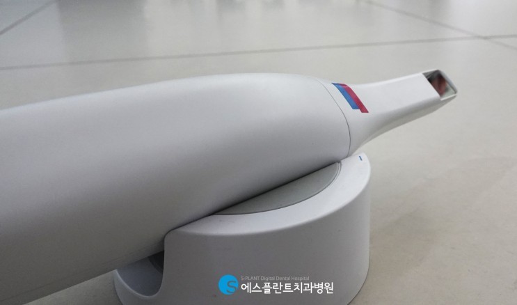 정확한 진단과 안전한 임플란트 수술+상부보철을 위한 첨단 장비 관련 이미지 5