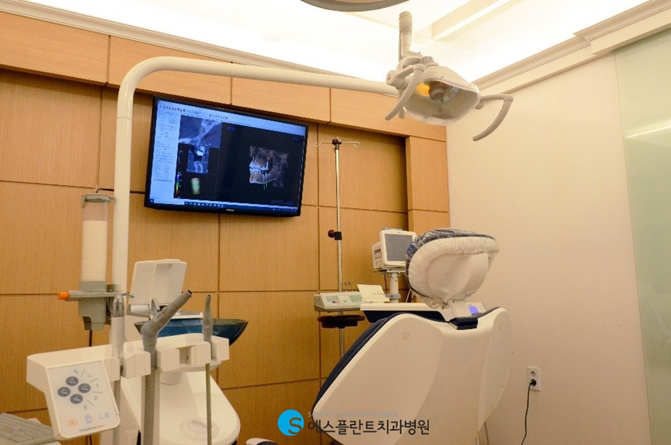 전악임플란트, 가이드를 이용해 수술시간은 줄이고, 정확성은 높이고! 관련 이미지 6