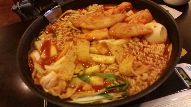 [청담맛집/청담동맛집] JYP 건물 근처에 위치한 청담맛집! 슈퍼스타떡 볶이에서 맛있는 즉석떡볶이를 먹었답니다! 관련 이미지 8