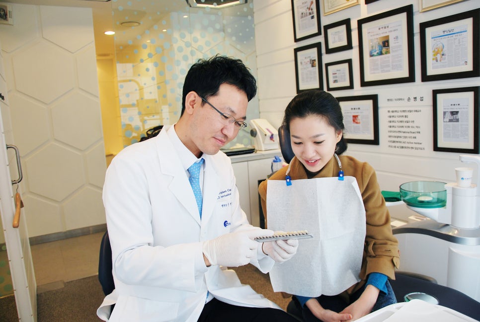 임플란트 재수술, 어떠한 경우에 필요할까요? [에스플란트 치과병원] 관련 이미지 9