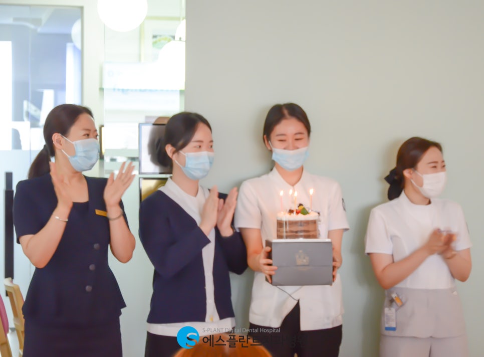 에스플란트치과병원 7월 월례조회 관련 이미지 2