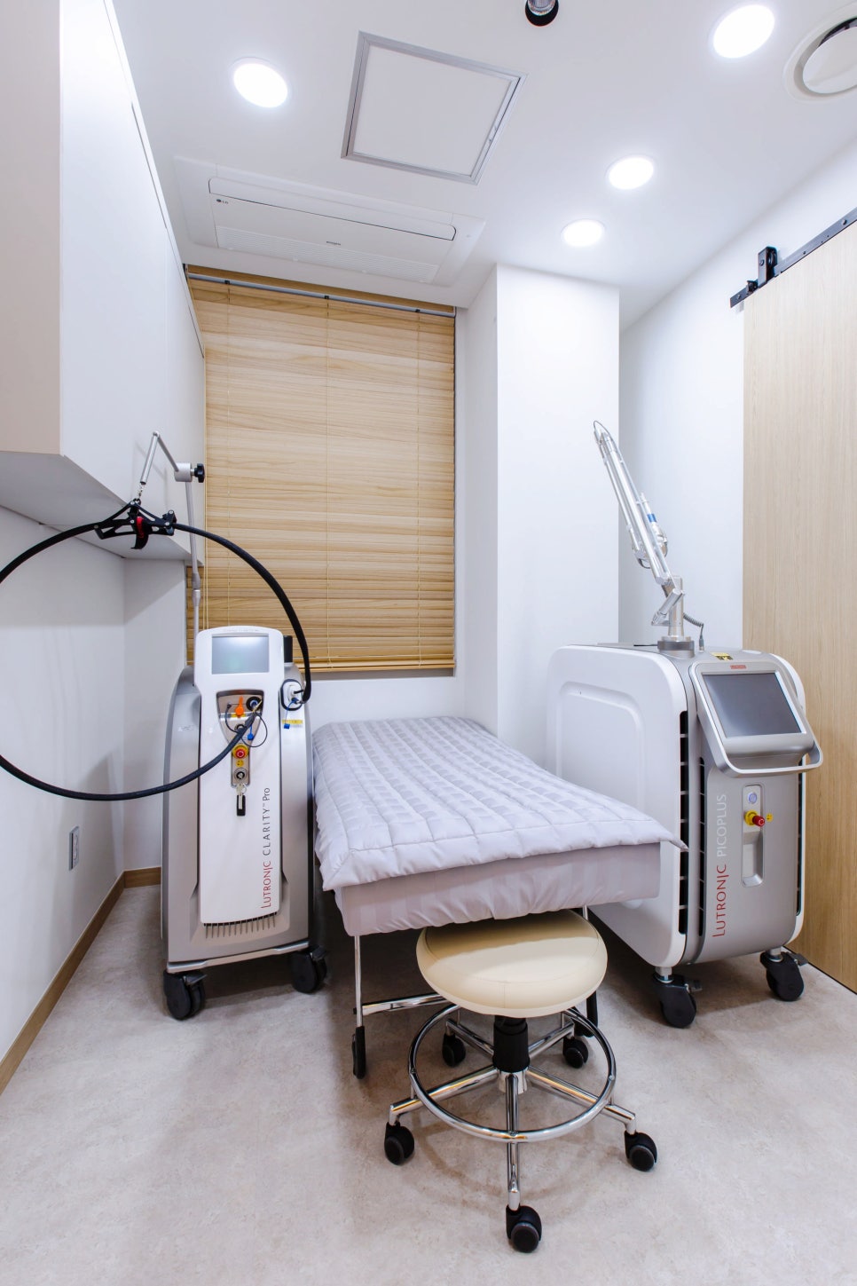 방배동 피부과 안면홍조, 화장으로 가리기보단 혈관을 치료해야 관련 이미지 4