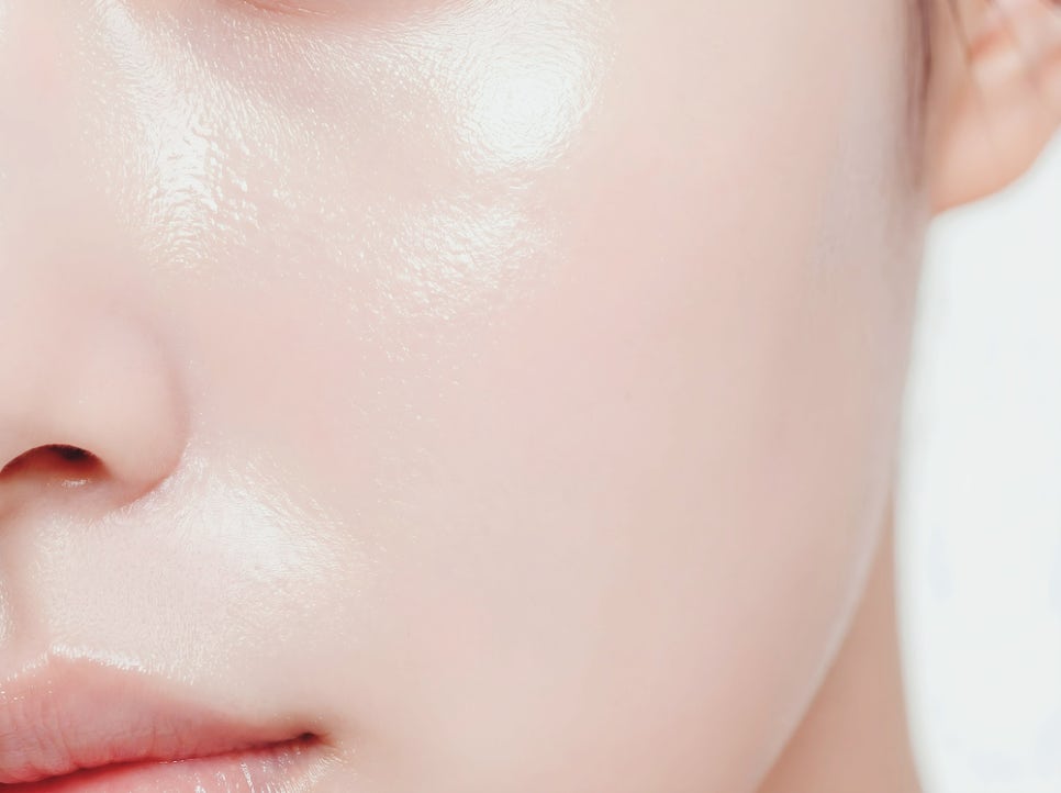 Naebang-dong Dermatology Clinic Facial Firming Treatments: If You’ve Reached the Limit with Cosmetics, You Need to Approach the Dermis First image 2