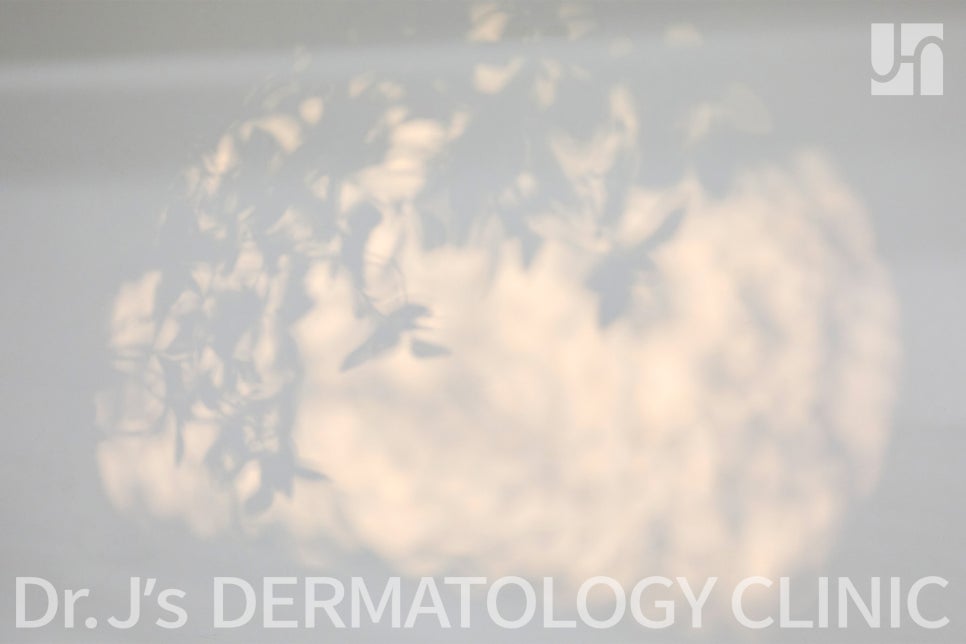 웃는 인상을 위해 입꼬리 보톡스를 찾는 이유 관련 이미지 5