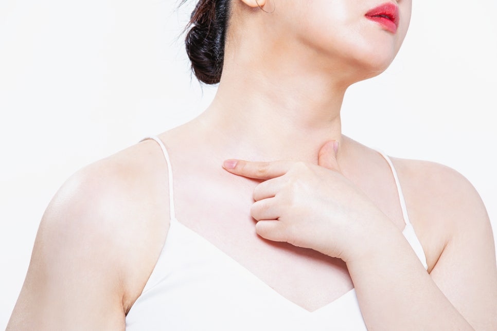 내방역 피부과 턱여드름 치료 생리 전마다 올라오는 턱 트러블 호르몬 문제일 수 있어요 관련 이미지 2