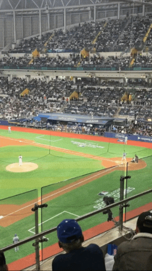 메이저리그 서울시리즈 LA다저스vs샌디에고 파드리스 개막전 다녀왔어요! (MLB 오타니 김하성 선수 MLB월드투어 개막전 쿠팡플레이 고척스카이돔 메이저리거인비절라인) 관련 이미지 15