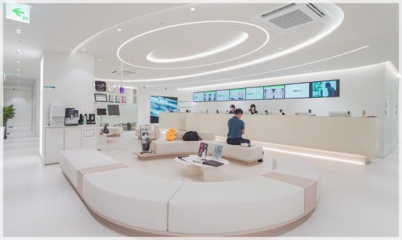 Looking for a dermatology clinic in Hongdae with Sunday hours? image 1