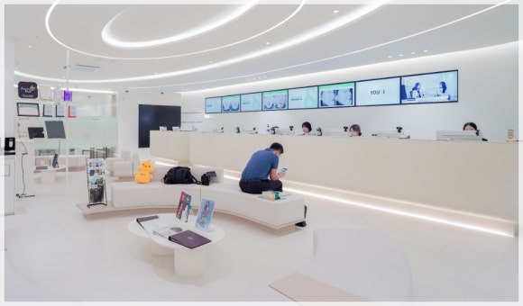 Dermatology Clinic Near Hongik Univ. Station: Which Treatments Are Recommended for College Students? image 1