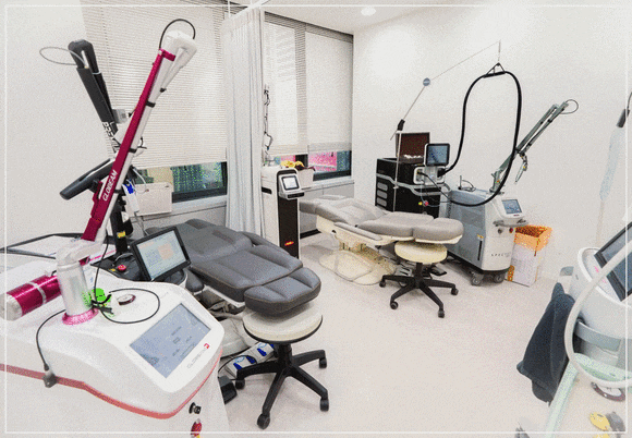 Double Chin Lifting in Hongdae: A Changing Facial Contour — Which Procedure Is Right for My Face Shape? image 2