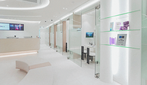 Hongdae Acne Dermatology: Can You Recover Smooth Skin Without Scarring? image 10