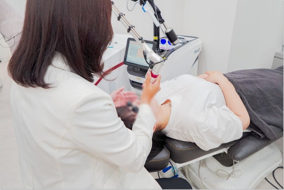 Must-Read If You’re Concerned About Melasma and Dark Spots: Pico Toning in Hongdae image 3
