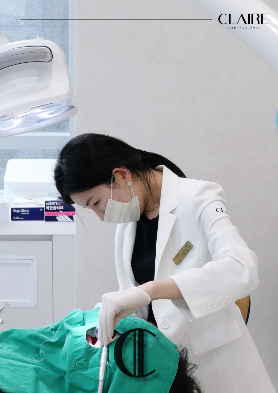 Why Do Coffee and Yellow Teeth Cause Tooth Discoloration at a Hannam-dong Dental Clinic? image 5
