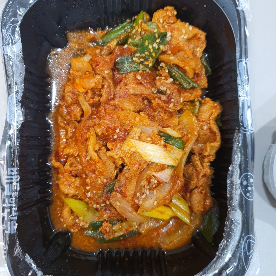 홍대 배달 맛집-진수성찬에서 제육 쌈밥정식과 알탕 관련 이미지 10