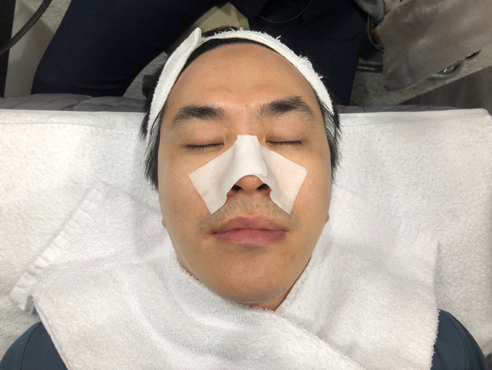 [홍대피부과] 이용석원장님이 직접 받는 시크릿 피부관리 관련 이미지 3