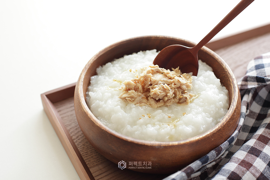 발치 후 식사는 어떻게 해야할까? 관련 이미지 1