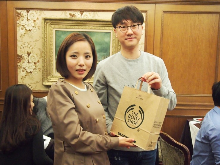 2014 보스톤서울치과 송년회 관련 이미지 4