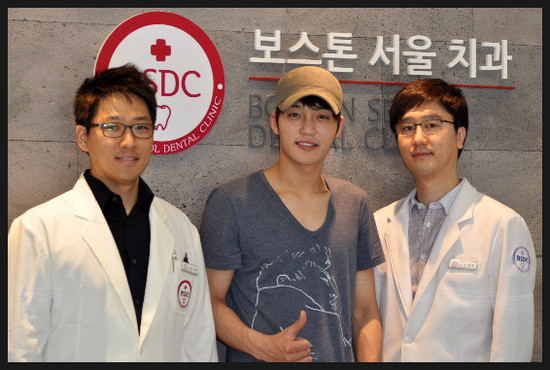 연예인 김진우님께서 치과에 내원해주셨습니다.^^ 관련 이미지 1