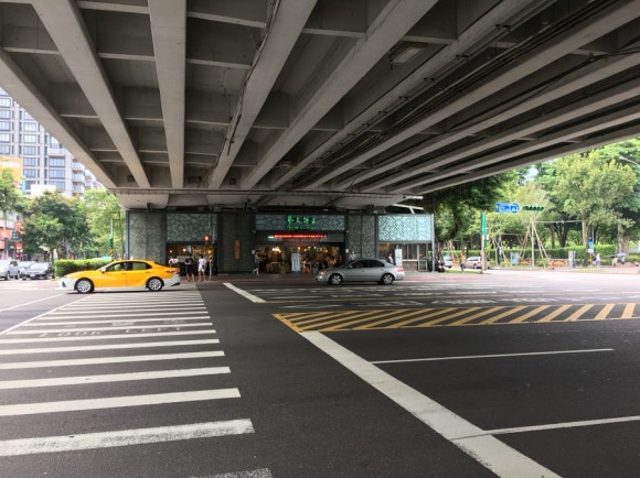 [타이베이] 지앤궈 주말마켓 - 옥시장,꽃시장,공예품시장 - 주말 아침 산책 코스 관련 이미지 15