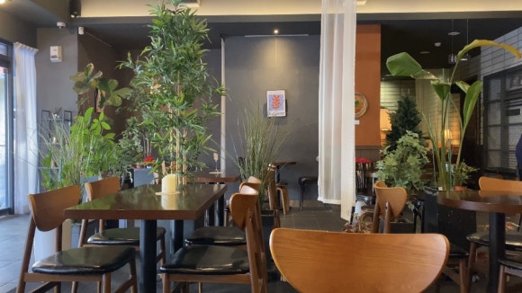 [신촌,이대] 문베어 - 버터스카치, 아인슈페너, 피스타치오크림 커피가 있는 감성 카페 ♡ 관련 이미지 3