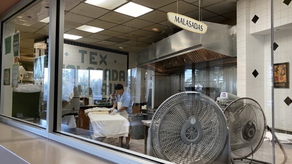 [빅아일랜드] 텍스 드라이브 인 - 뜨끈하고 쫄깃한 말라사다의 맛 (Tex Drive-in) 관련 이미지 2