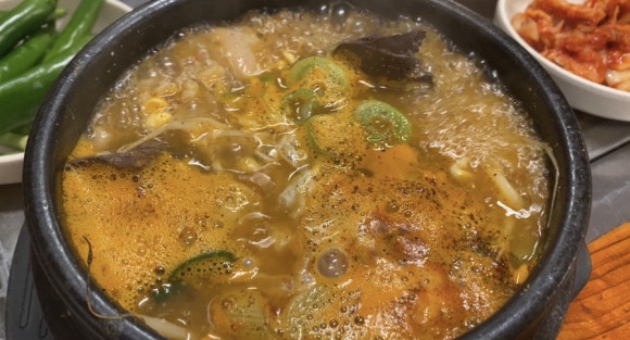 [마포] 모이세 해장국 - 소내장탕, 소곱창전골이 끝내주는 마포 대표 해장국 맛집! 관련 이미지 5