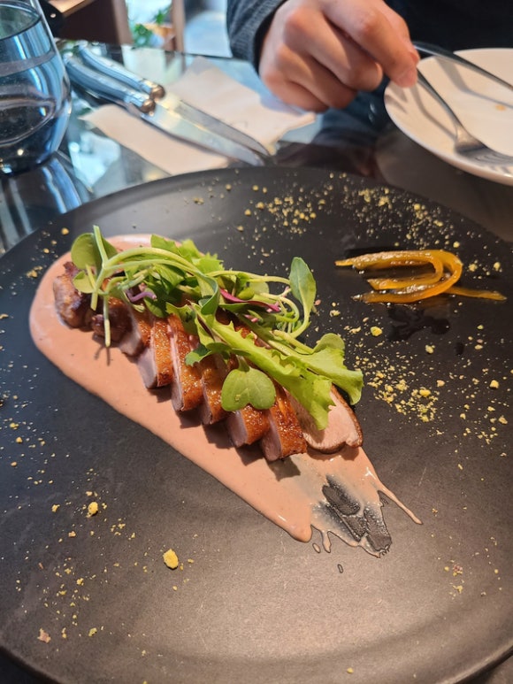 [연남] 라룬비올렛 - 녹진한 내장 소스의 맛 관련 이미지 6
