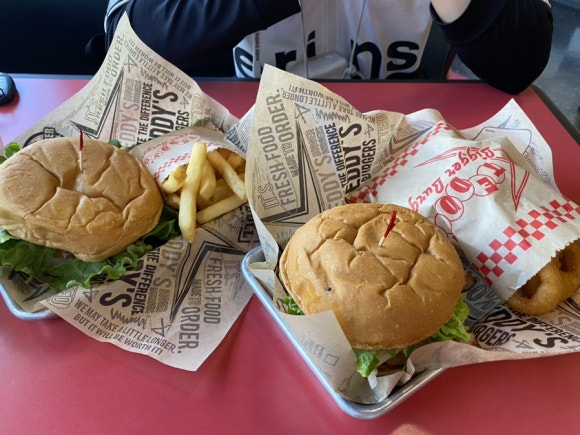 [오아후] 테디스 비거 버거 (Teddy&rsquo;s bigger burger) 하와이 갈 때 마다 들르는 버거집 관련 이미지 5