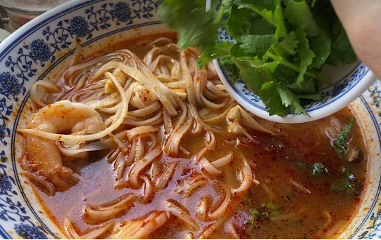 [신촌] 베트남 쉐프들이 요리하는 맘맘테이블 &hearts; - 혼밥하기 좋은 신촌 맛집 (12월10일에 맞은편 점포로 이사 예정!) 관련 이미지 15