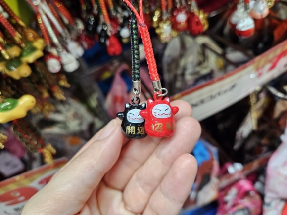 [시부야] 메가 돈키호테 (자꾸 자꾸 가고 싶어지는 개미지옥) (택스리펀, 토토로, 지브리, 짱구, 치이카와, 산리오, 마리오, 닌텐도, 포켓몬 등 굿즈 천국!) 관련 이미지 1