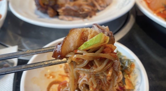 [신촌] 행당족발 - 신촌오거리 불족발 맛집! (ft.☆어리굴젓☆) 관련 이미지 9