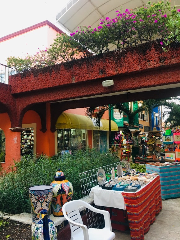 스냅 작가님과 함께 칸쿤 다운타운 구경! - Plaza28, Mercado28 기념품 쇼핑은 여기서 :D 관련 이미지 13