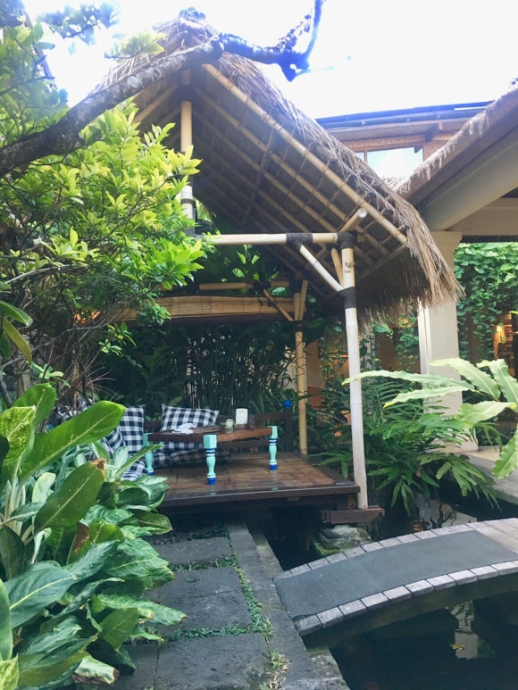[발리,꾸따] 코리 레스토랑 - 연못과 거북이가 있는 비밀 정원 (Kori restaurant) 관련 이미지 1