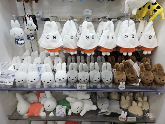 [도쿄역] 도쿄 캐릭터 스트리트 (스누피,리락쿠마,점프샵,치이카와,짱구, 지브리,산리오,미피,커비, 포켓몬, NHK 캐릭터, 레고샵 등등....) 관련 이미지 22