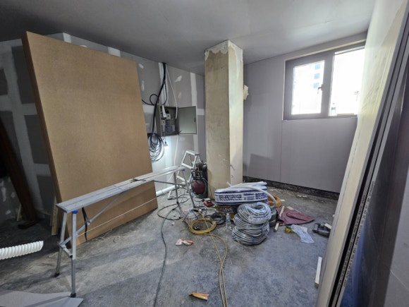 서울재생치과는 목공 작업이 한창입니다. (치과 인테리어, 코드디자인, 벽체공사, 신촌 치과) 관련 이미지 6