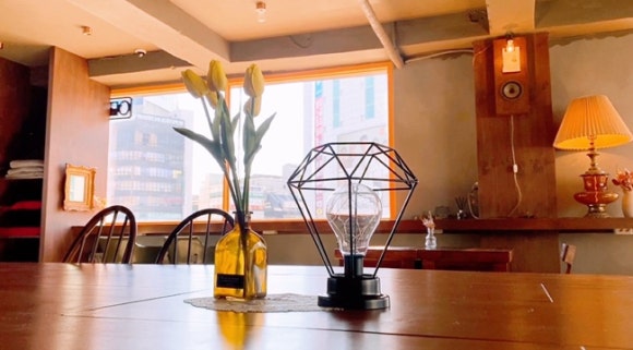 [신촌] 신촌브루스 - 작업하기 좋은 조용한 카페 관련 이미지 9