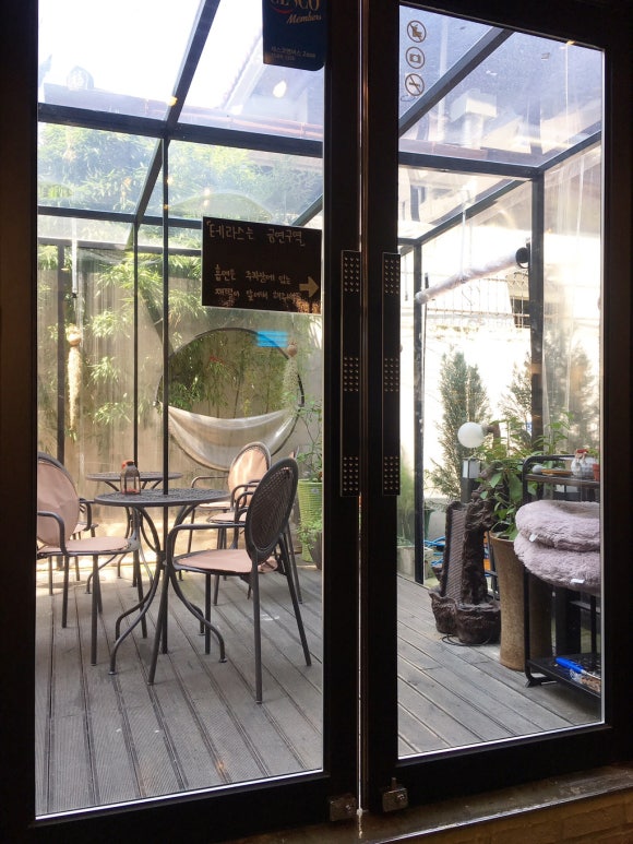 [연희동] Cafe WP - 3시간 무료 주차 & 서비스 쿠키가 맛있는 연희동의 넓은 카페! (노트북,공부하기 좋아요) 관련 이미지 3