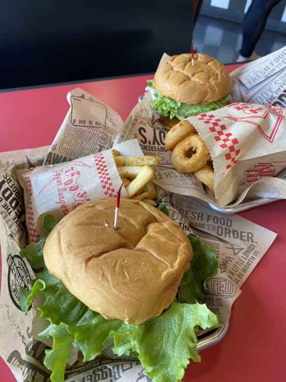 [오아후] 테디스 비거 버거 (Teddy&rsquo;s bigger burger) 하와이 갈 때 마다 들르는 버거집 관련 이미지 6