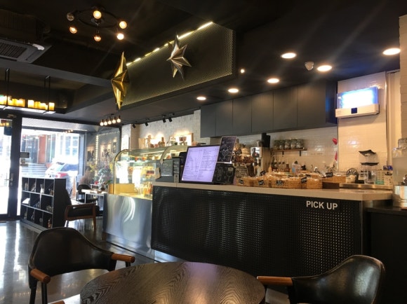 [연희동] Cafe WP - 3시간 무료 주차 & 서비스 쿠키가 맛있는 연희동의 넓은 카페! (노트북,공부하기 좋아요) 관련 이미지 6