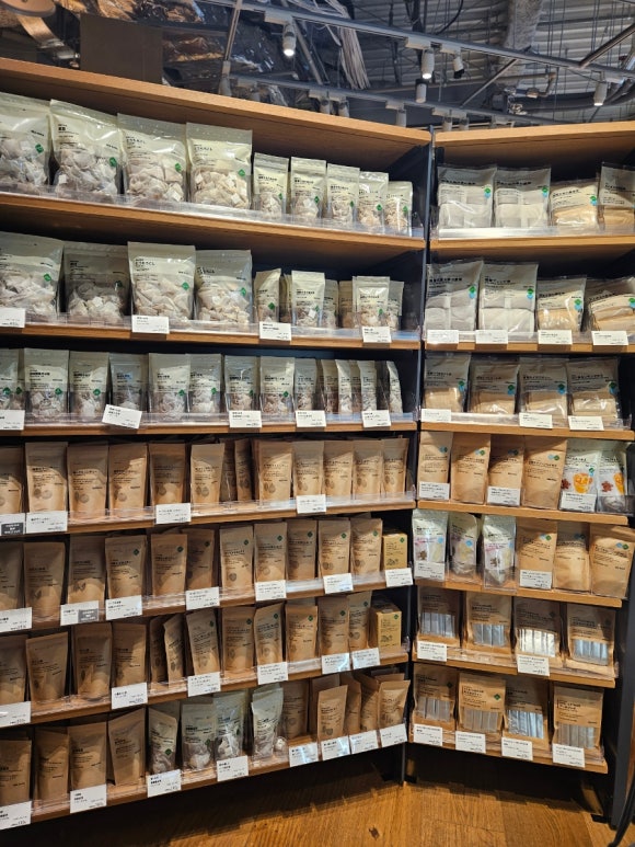 [긴자] [문구덕후] 무인양품 긴자 플래그쉽 스토어 (도쿄에서 가장 큰 무인양품, 무인양품호텔) 관련 이미지 13