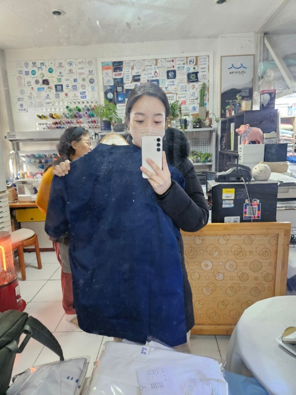 50년 전통의 연희사에서 서울재생치과 닥터 가운과 스크럽을 주문했습니다. (의사 가운 맞춤 제작, 신촌의 백년가게, 치과 가운, 치과 유니폼) 관련 이미지 4