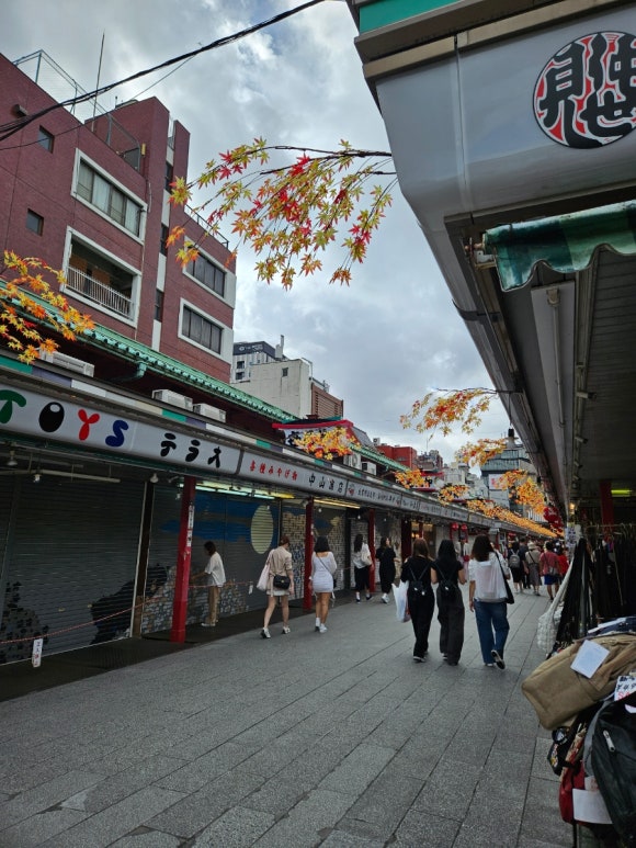[아사쿠사] 센소지 (전세계 관광객들 모두 여기 있었네. 화월당 메론빵. 아사쿠사 상점가. 기념품 사기 좋은 곳) 관련 이미지 8