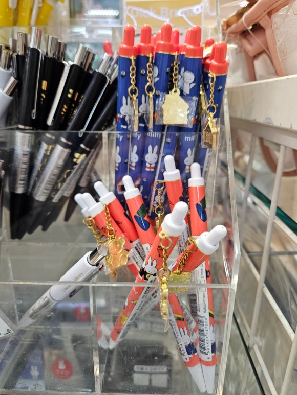 [도쿄역] 도쿄 캐릭터 스트리트 (스누피,리락쿠마,점프샵,치이카와,짱구, 지브리,산리오,미피,커비, 포켓몬, NHK 캐릭터, 레고샵 등등....) 관련 이미지 17