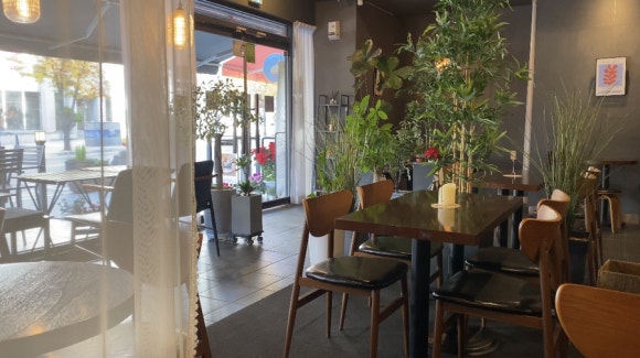 [신촌,이대] 문베어 - 버터스카치, 아인슈페너, 피스타치오크림 커피가 있는 감성 카페 ♡ 관련 이미지 5