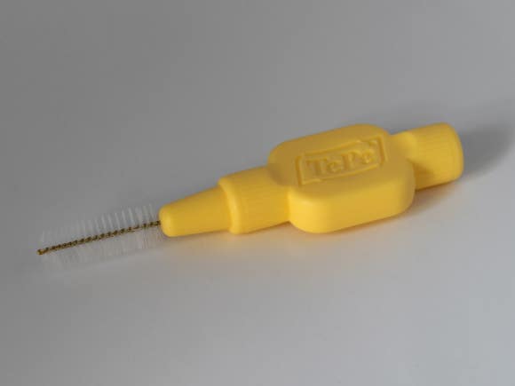 [치료사례] 덧니에 생긴 충치 어떻게 치료하나요? (신촌치과, 충치치료, 레진치료) 관련 이미지 8