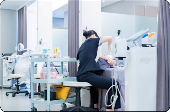 영등포티타늄, 연예인들이 많이 받는 이유는? 관련 이미지 6